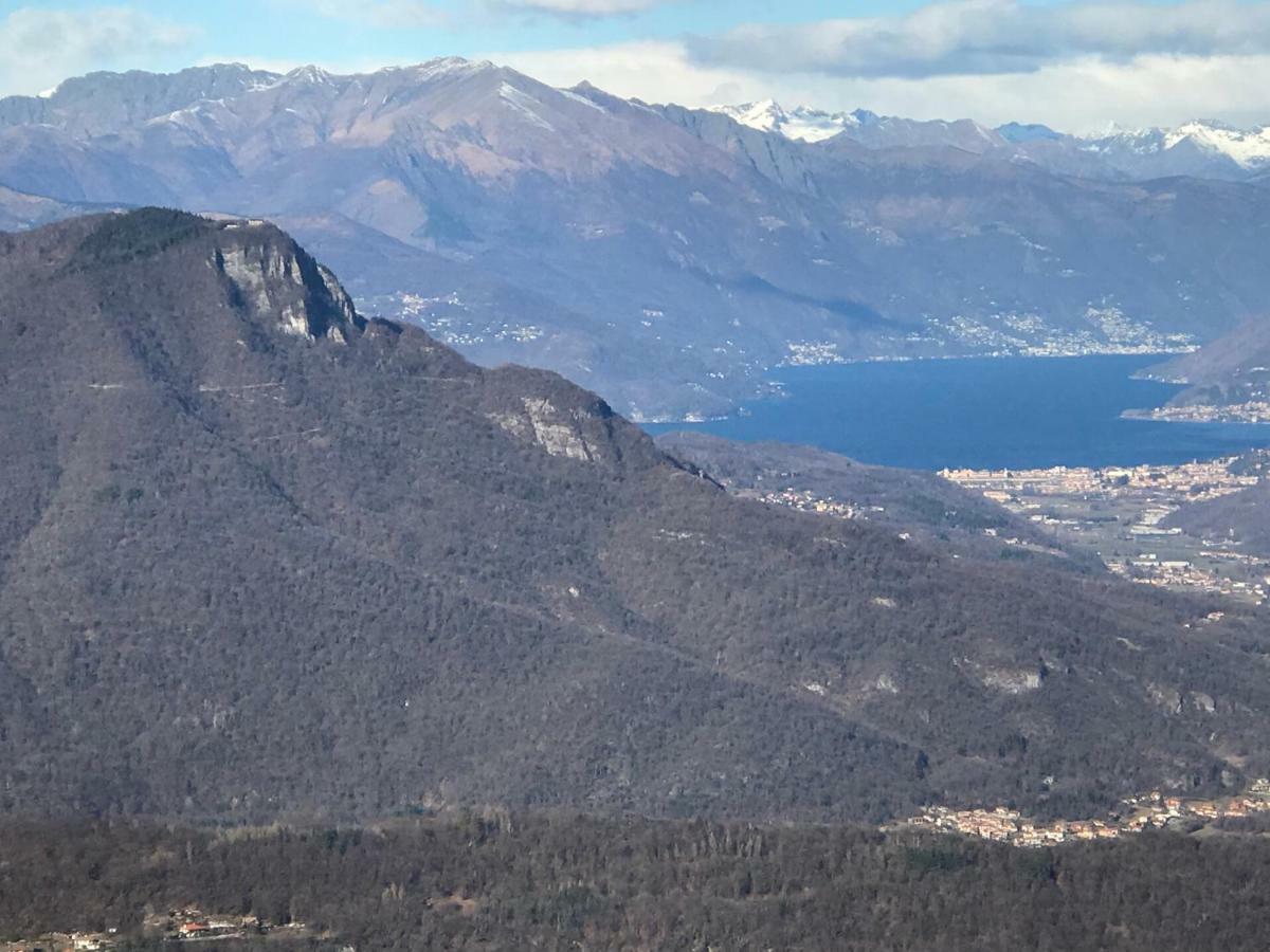 Lakeside Lago Maggiore Monvalle Zewnętrze zdjęcie